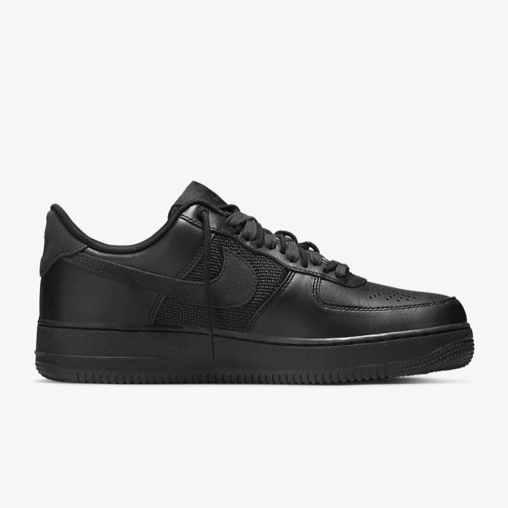 Nike Air Force Sneakers